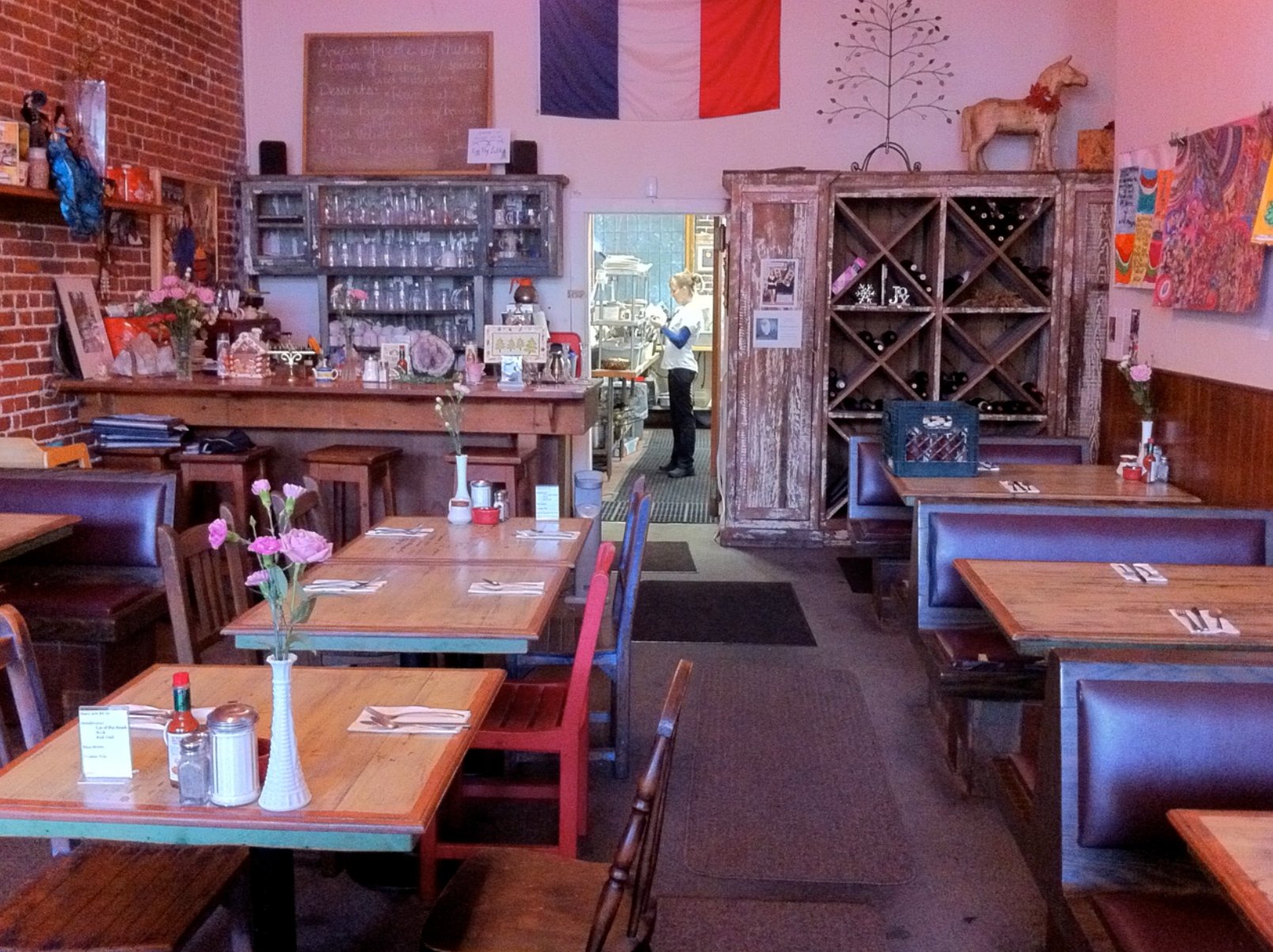 Interior of the Hidden City Caf&eacute;